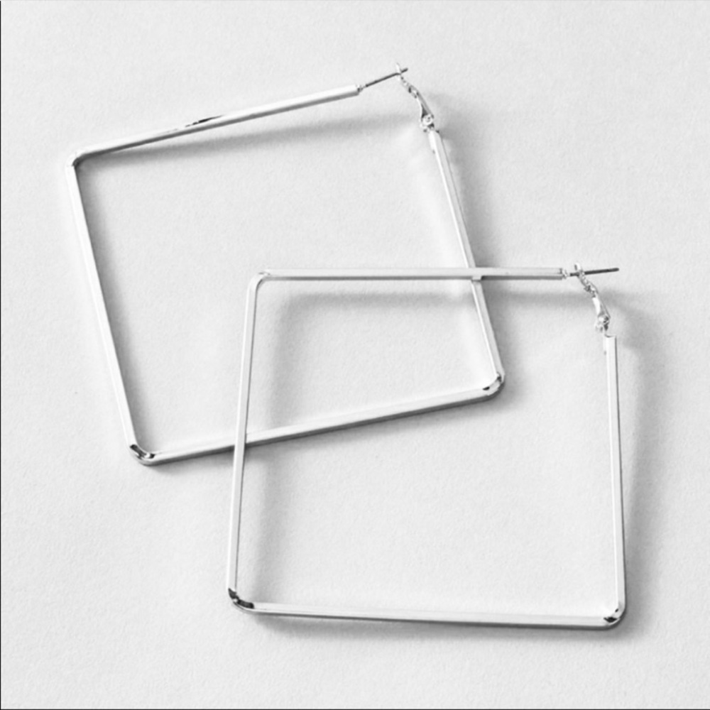 💗 Silver Large Square Hoop Earrings NEW - Picture 7 of 7